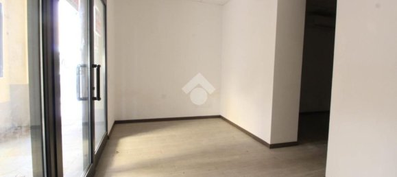 Propriété commerciale à Capriolo, Italy 65m² No. 141640 9