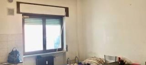 Квартира с 2 комнатами в Бонате Сотто, Италия № 24098 6