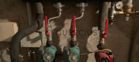 10غرفة فيلا في Illasi, Italy رقم 126565 183