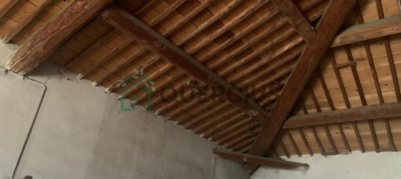 10غرفة فيلا في Illasi, Italy رقم 126565 168