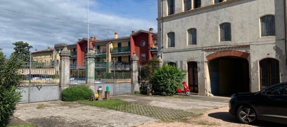 10غرفة فيلا في Illasi, Italy رقم 126565 48