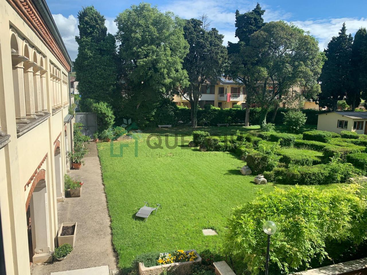 10غرفة فيلا في Illasi, Italy رقم 126565