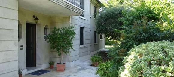 11-Zimmer Villa in Meolo, Italy, Nr. 17977 2