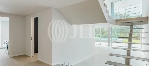 4 bedrooms Villa in Cascais, Portugal No. 126365 29