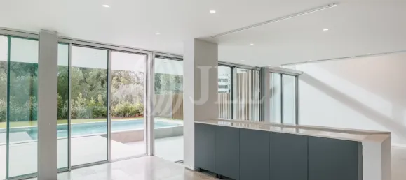 4 bedrooms Villa in Cascais, Portugal No. 126365 22