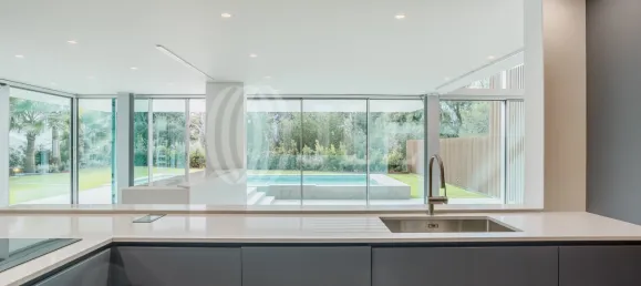 4 bedrooms Villa in Cascais, Portugal No. 126365 25