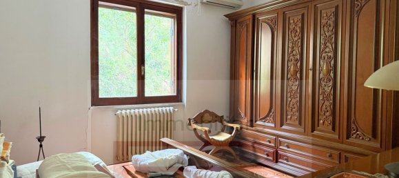 Квартира с 4 спальнями в Кастро дей Вольши, Италия № 355873 15