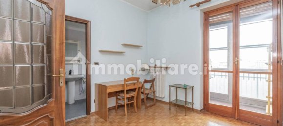 Квартира с 2 спальнями в Боргаро Торинезе, Италия № 170858 6