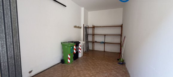 3-salle Appartement à Adria, Italy No. 300305 23