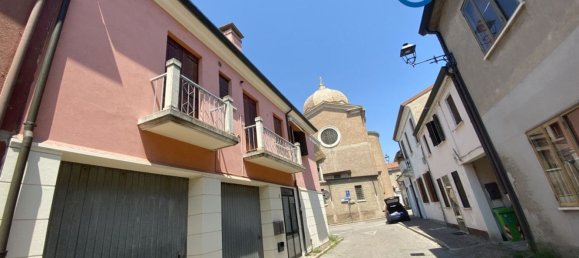 3-salle Appartement à Adria, Italy No. 300305 24