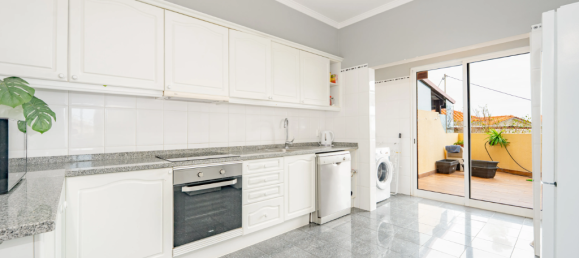 3 Schlafzimmer Stadthaus in Camara de Lobos, Portugal, Nr. 272949 6