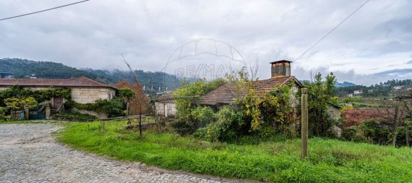 2 bedrooms House in Amarante, Portugal No. 30245 9