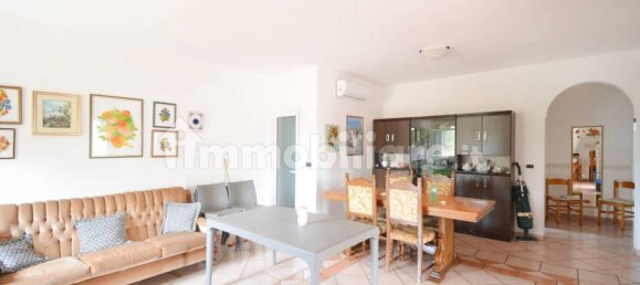 Apartamento de 3 dormitorios en San Vito dei Normanni, Italy No. 340592 2
