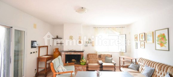 Apartamento de 3 dormitorios en San Vito dei Normanni, Italy No. 340592 15