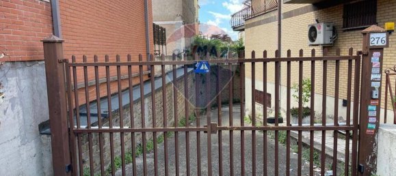 Garaje de 3 habitaciónes en Rome, Italy No. 57525 2