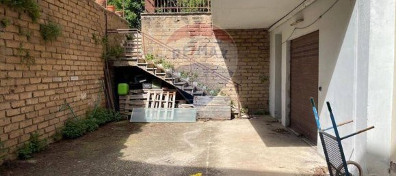 Garaje de 3 habitaciónes en Rome, Italy No. 57525 4