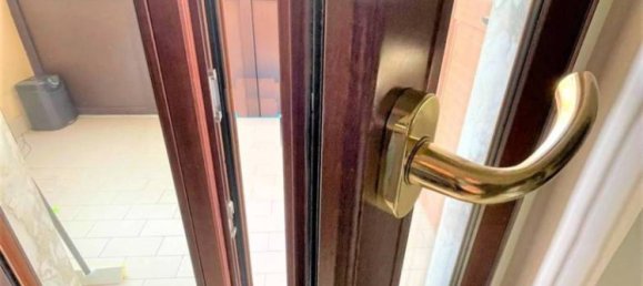 Apartamento de 3 dormitorios en Catanzaro, Italy No. 63167 15