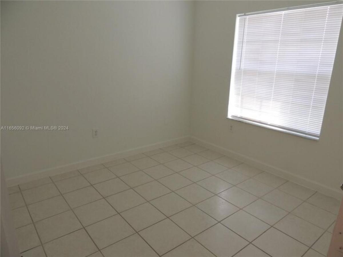 3 bedrooms House in Miami, USA No. 210027