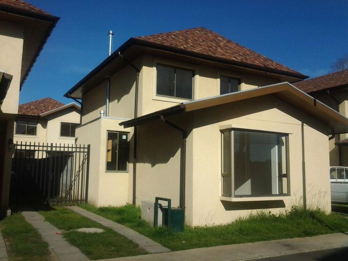 Дом с 3 спальнями в Биобио, Чили № 3701