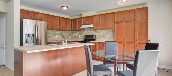 3 Schlafzimmer Haus in Ottawa, Canada, Nr. 213 5