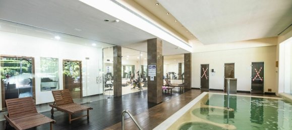 3 bedrooms Penthouse in Malaga, Spain No. 128807 19