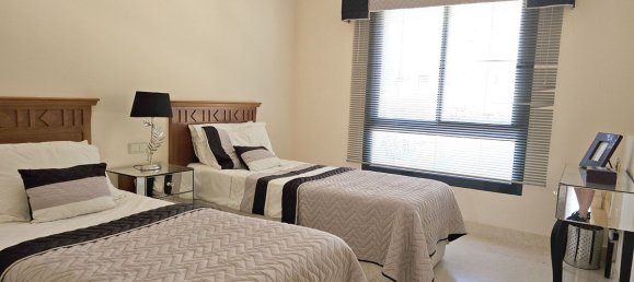 3 bedrooms Penthouse in Malaga, Spain No. 128807 10