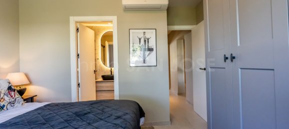 Apartamento de 3 dormitorios en Marbella, Spain No. 115292 12