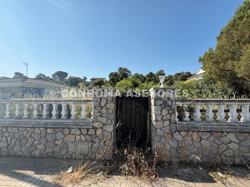 Grundstück in Barcelona, Spain 719m², Nr. 162830