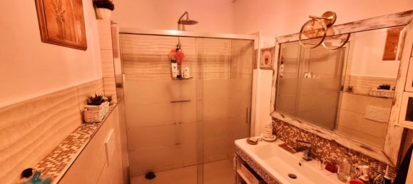 4 rooms Apartment in Sesto Fiorentino, Italy No. 131108 20