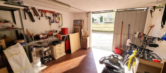 4 rooms Apartment in Sesto Fiorentino, Italy No. 131108 30