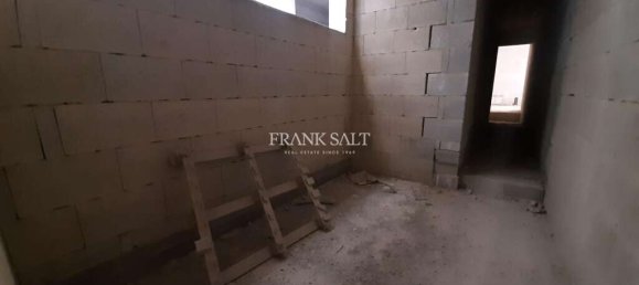 3 bedrooms Apartment in Nadur, Malta No. 654 13