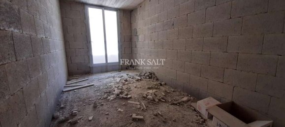 3 bedrooms Apartment in Nadur, Malta No. 654 9