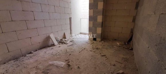 3 bedrooms Apartment in Nadur, Malta No. 654 8