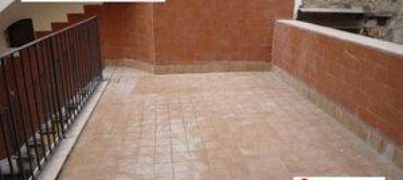 2 rooms Apartment in Naples, Italy No. 231216 3