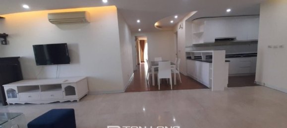 4 Schlafzimmer Wohnung in Tay Ho, Vietnam, Nr. 760 4