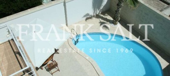 3 bedrooms Villa in Attard, Malta No. 6514 2