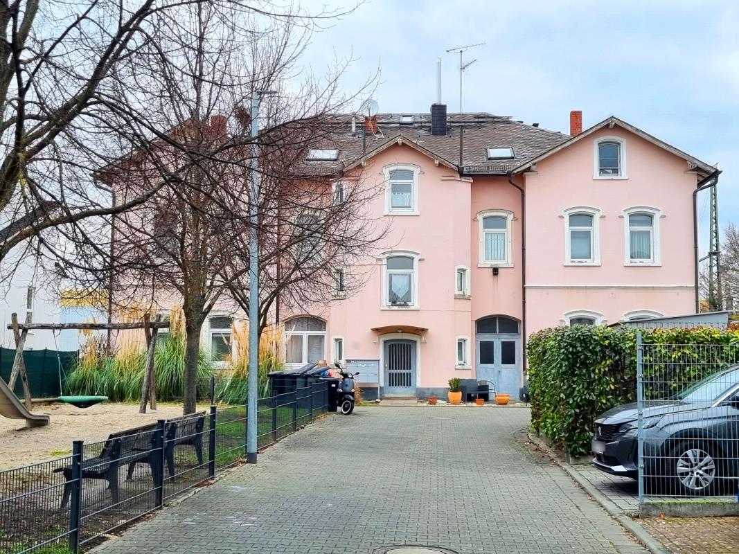 4 chambres Appartement à Wiesbaden, Germany No. 36229