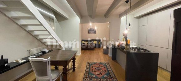 4-Zimmer Wohnung in Palermo, Italy, Nr. 274196 2