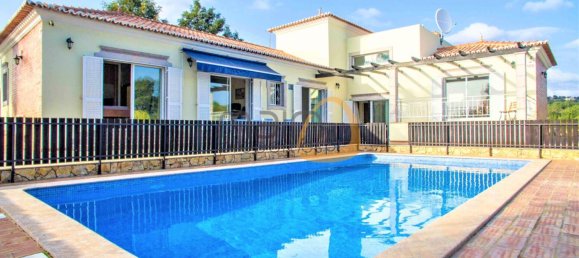 4 bedrooms Villa in Sao Bras de Alportel, Portugal No. 104376 3