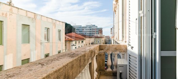 10 rooms Apartment in Livorno, Italy No. 9433 5