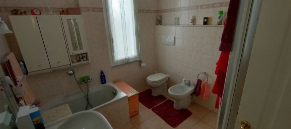 4-salle Appartement à Taggia, Italy No. 301127 10