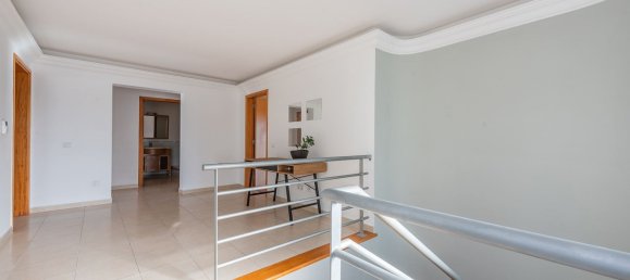 4 bedrooms House in Luz, Portugal No. 104998 21