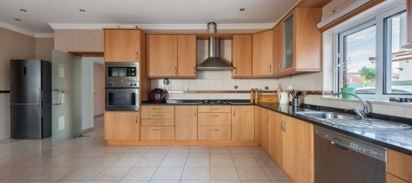 4 bedrooms House in Luz, Portugal No. 104998 16