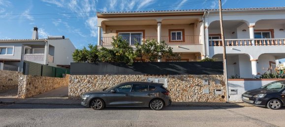 4 bedrooms House in Luz, Portugal No. 104998 9