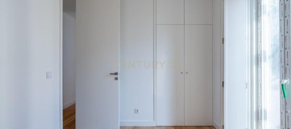 3 Schlafzimmer Wohnung in Cascais, Portugal, Nr. 9945 6