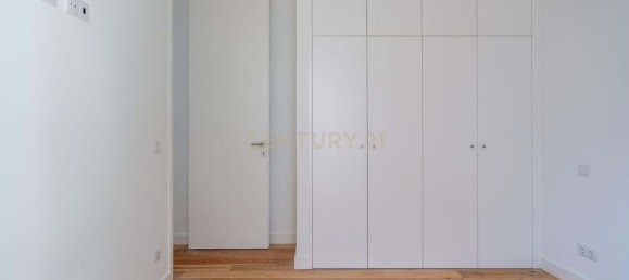 3 Schlafzimmer Wohnung in Cascais, Portugal, Nr. 9945 2