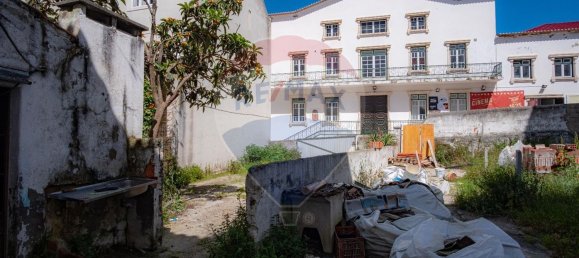 323m² Land in Nazare, Portugal No. 68619 5