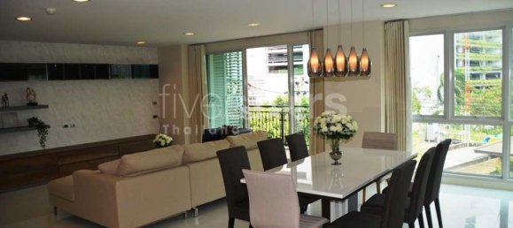 3 bedrooms Condo in Bangkok, Thailand No. 7517 2