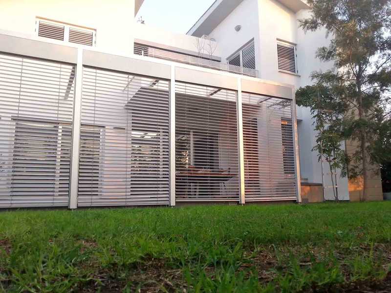 5 bedrooms Commercial property in Latsia, Cyprus No. 20981