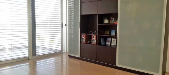 5 bedrooms Commercial property in Latsia, Cyprus No. 20981 8